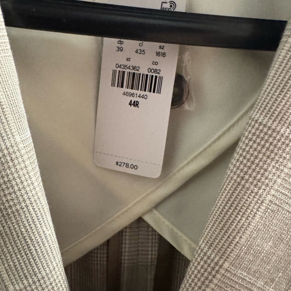 EXPRESS $278 Cream PLAID EXTRA SLIM LINEN BLEND SUIT JACKET SZ 44R - Picture 4 of 4